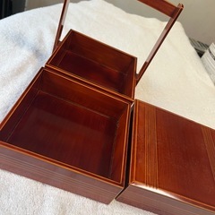 春慶塗りお重の画像