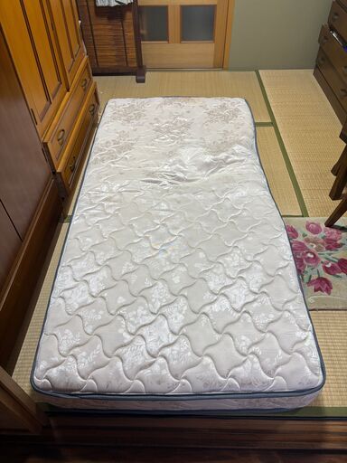 タンスのゲン購入時付属 シングル用マットレス（傷あり） (24時