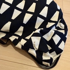 IKEA  ノートパソコンおきの画像