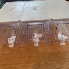 ニトリ　ドリンクサーバー　3個セットの画像