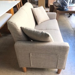 コンパクトソファ　2人掛けソファ 2Pソファ   ベージュ クッション付き  幅110㎝の画像
