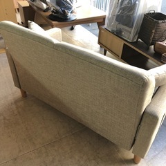 コンパクトソファ　2人掛けソファ 2Pソファ   ベージュ クッション付き  幅110㎝の画像