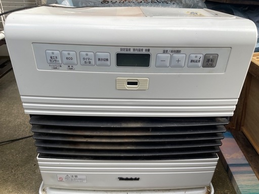 【最終値下げ】【急募12/24まで】石油ファンヒーター　　　灯油ストーブ　ブルーヒーター　ダイニチ