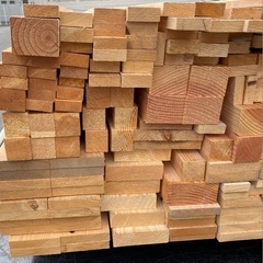 角材まとめ売り　杉　桧　米松　ほかの画像