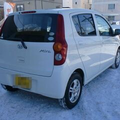 12/20 売約済みです！なんと走行3.7万キロ！支払い総額18万円！Ｈ23年式 ミラ Ｘ パール色！車検2年取得済み！すぐ乗れます！4ＷＤ！ＣＶＴ！下取り車のため低価格販売！外装下回り錆少ない！キーレスエントリー！タイミングチェーン！機関足回り良好です！の画像