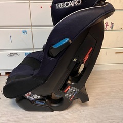 recaro レカロ　　チャイルドシートの画像