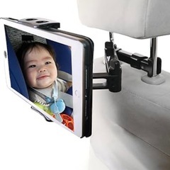 タブレットホルダー　後部座席の画像