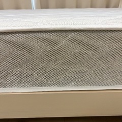 セミダブルのマットレスお譲りします。の画像