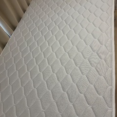 セミダブルのマットレスお譲りします。の画像