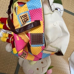 子供が喜ぶぬいぐるみ　可愛いカバン付の画像