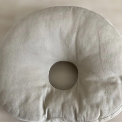 エスメラルダ　ドーナツ型ベビー枕の画像