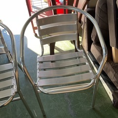 ガーデンチェア　アルミチェア　１個5000円　在庫２個 中古の画像