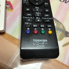 TOSHIBA ブルーレイレコーダー用リモコン D-BZ510の画像