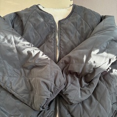 リバーシブル キルティングボアジャケット ブラック Lの画像