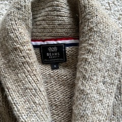 ビームス　カーディガンの画像