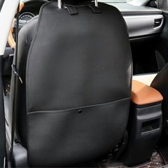 シートバック収納　車　後部座席の画像