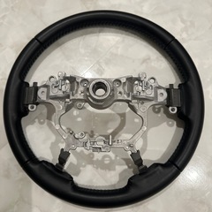 プラド 純正レザーステアリングの画像