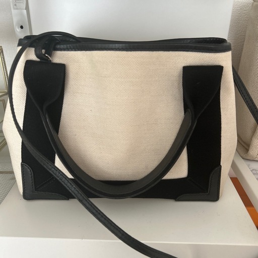 BALENCIAGA ショルダーバッグ ホワイト/ブラック