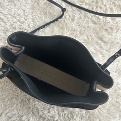 BALENCIAGA ショルダーバッグ ホワイト/ブラックの画像