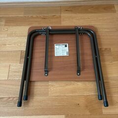 折りたたみミニテーブルの画像