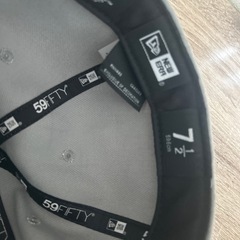 本日引き取りできる方！500円引き！！ニューエラ グレー キャップの画像