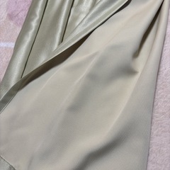 カーテンの画像