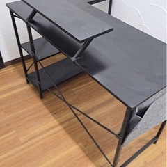 ホワイトボード　机などの画像