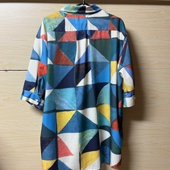 柄シャツ
の画像