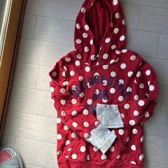 110〜120サイズ　ロンT パーカー　ズボン　男の子の画像