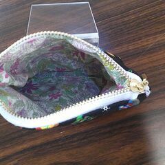 【ハンドメイド】ミニポーチ（黒）の画像