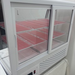 ショーケース+トレイ8個の画像