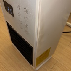 加湿器付きヒーターの画像