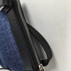 全体美品 BVLGARI ブルガリ ロゴマニア デニム ショルダーバッグ スマホショルダー サコッシュ 男女兼用 ユニセックスBVLGARI の画像