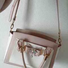 サマンサタバサ カバンの画像