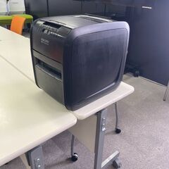 中古シュレッダー　サイズ：W275×D388×H425mmの画像