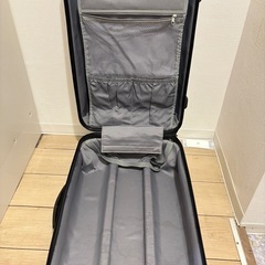 キャリーケース  スーツケース(引渡しは千種区または南区)の画像
