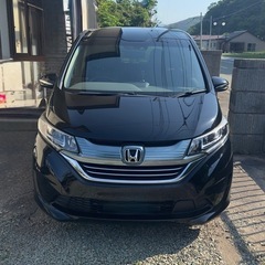 フリードハイブリッド　4WDの画像