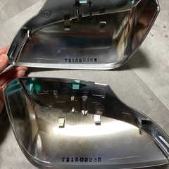 スバル純正　レヴォーグ　ドアミラーカバーの画像