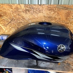 xjr1300 タンク　インジェクションモデル
の画像