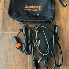 Jackery ジャックリーポータブル電源1000& SolarSaga 200W ソーラーパネルの画像