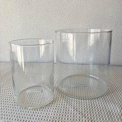 【IKEA 】CYLINDER ガラス容器セット とおまけ球体ペットボトルの画像