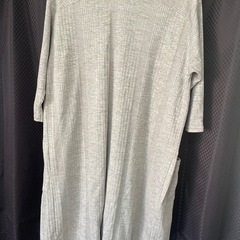 レディースカーディガンの画像