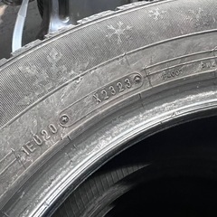 【冬タイヤ4本セット】オートバックス North Trek N5 205/60R16 2023年23週目製 残溝6〜7割 冬タイヤ スタッドレスタイヤ 4本セット　中古の画像
