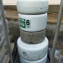 【年末年始営業のお知らせ】12月29日～1月4日までお休みとさせていただきます △ 漬物石 つけものいし 9個おまとめ 割れ、汚れあり 現状渡しの画像