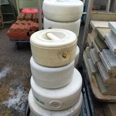 【年末年始営業のお知らせ】12月29日～1月4日までお休みとさせていただきます △ 漬物石 つけものいし 9個おまとめ 割れ、汚れあり 現状渡しの画像