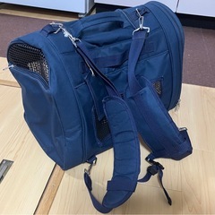 【年内迄】小型犬用ペットキャリー　リュックの画像