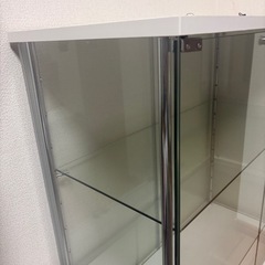 ガラスコレクションケースの画像