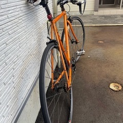 自転車【前後タイヤ・チューブ新品！FUJI feather】ピストバイク　オレンジ の画像