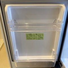 冷蔵庫　シャープ製の画像