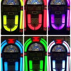 ニッセン　CD &レコード大型ジュークボックスの画像